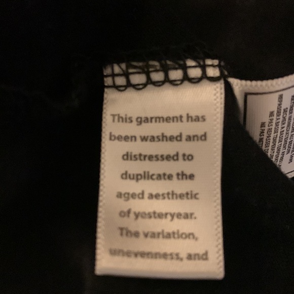 Mitchell & Ness LS Black “North Over Everything” Shirt - Picture 4 of 4